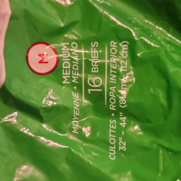 Prevail PER-FIT ADULT DIAPERS - Picture 3 of 9